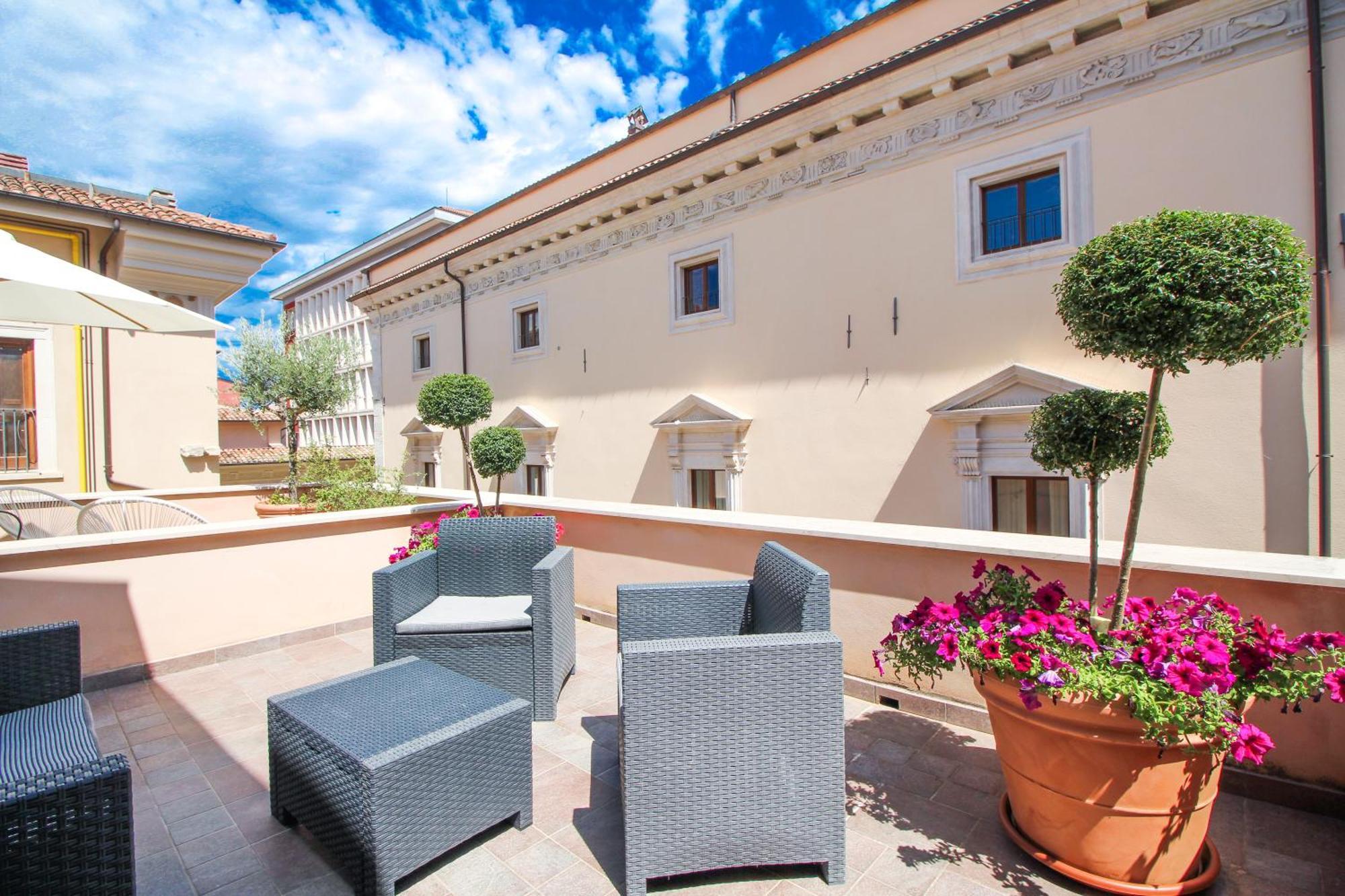 Al Maso In Centro B&B L'Aquila Luaran gambar